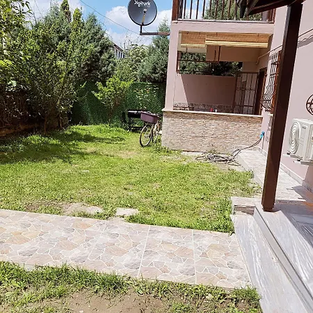 Sapanca Garden House *